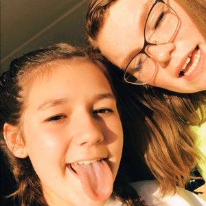 Meet your Posher, Savannah